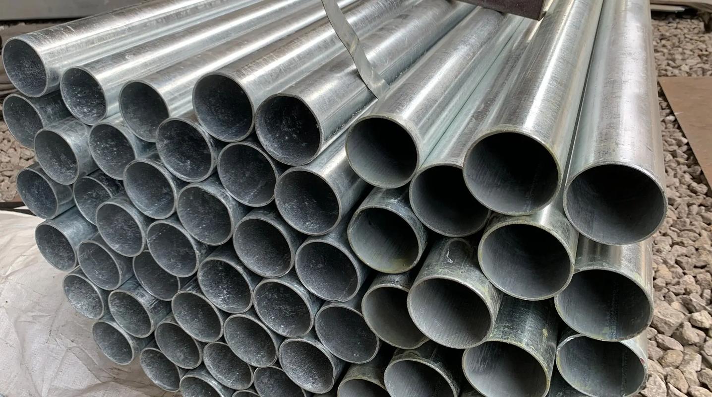 熱鍍鋅鋼管的包裝材料及其防潮防銹作用